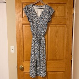 DR2 Blue and White Floral Maxi Dress